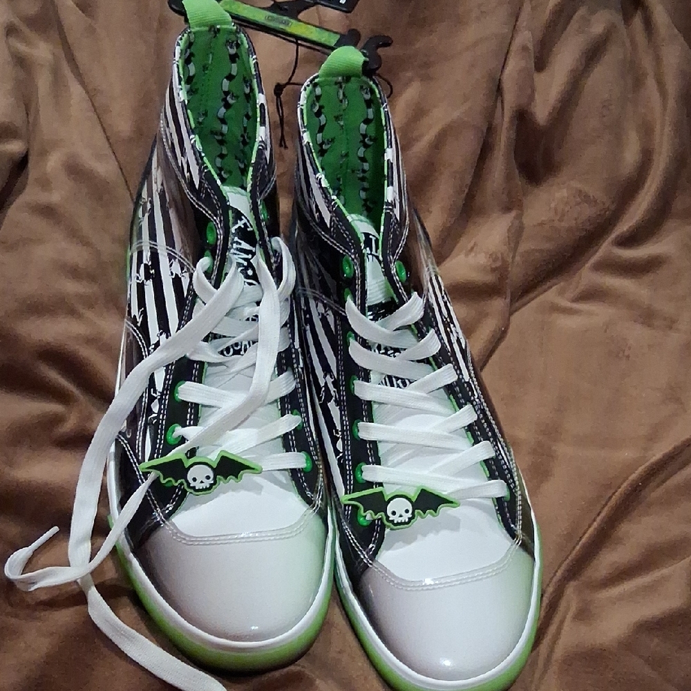 Stylish Green and White High-Top Athletic Shoes